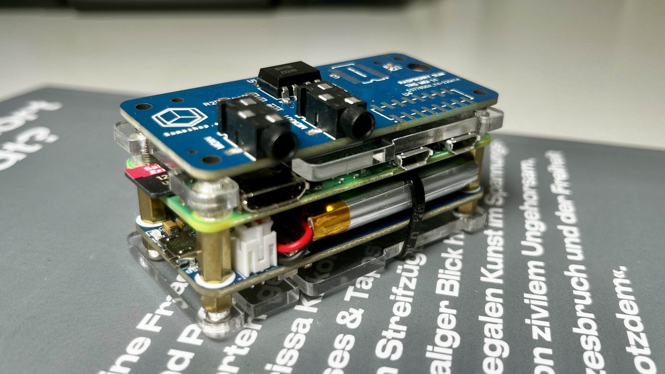 Raspberry Pi Mini UPS – Graceful Shutdown